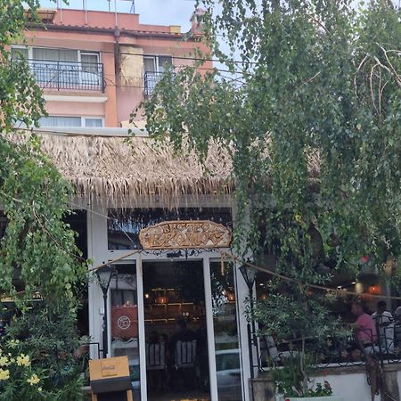 Vromos Guest House เชอร์โนโมเรทส์ ภายนอก รูปภาพ