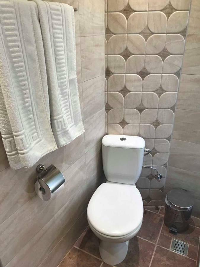 Vromos Guest House เชอร์โนโมเรทส์ ภายนอก รูปภาพ